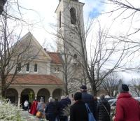 Einzug in die Kirche (Foto: WG)